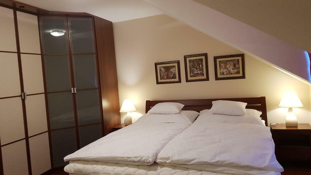 Mimi Apartman Balatonalmádi Zewnętrze zdjęcie